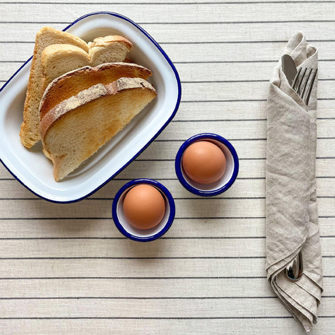 Falcon Enamelware Pie Set